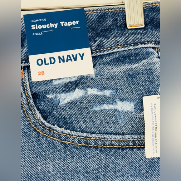 OLD NAVY Woman’s Plus Size 28 High Rise, Slouchy Taper Ankle Fit Jeans. . NWT - Picture 7 of 12